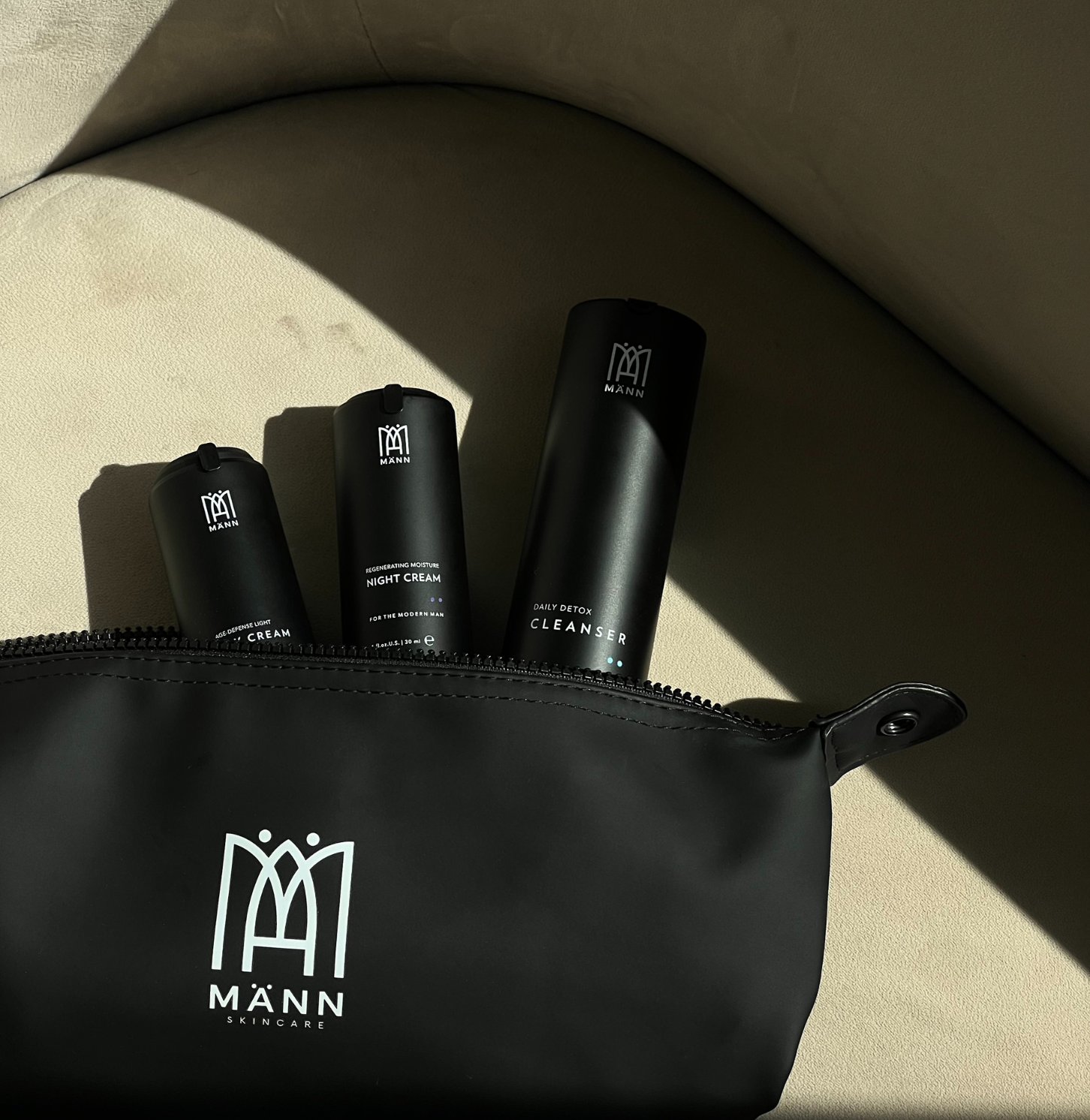 MÄNN Skincare Travel Wash Bag